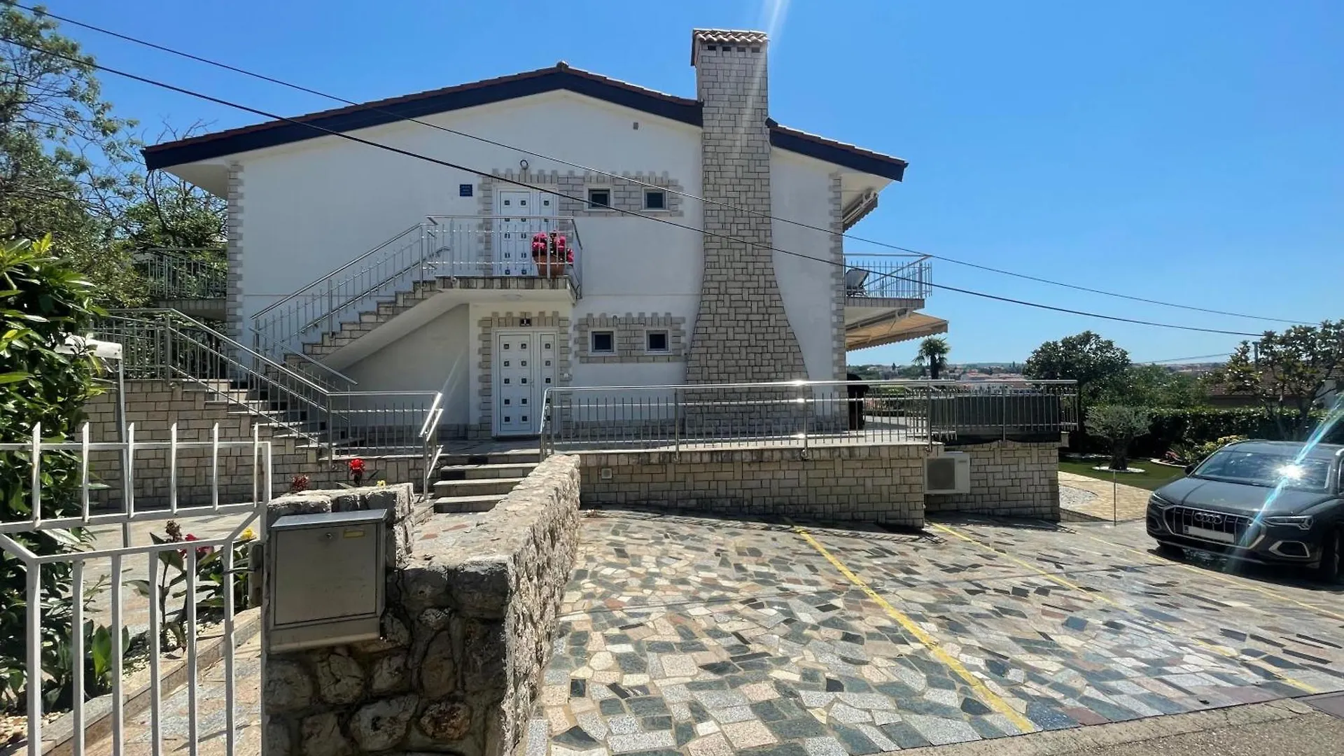 Apartment Olive Malinska - Panoramic Sea View